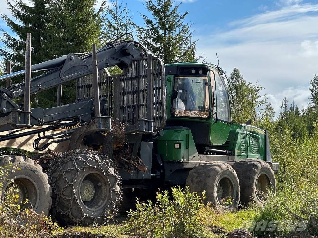 John Deere 1210 E Kihordók