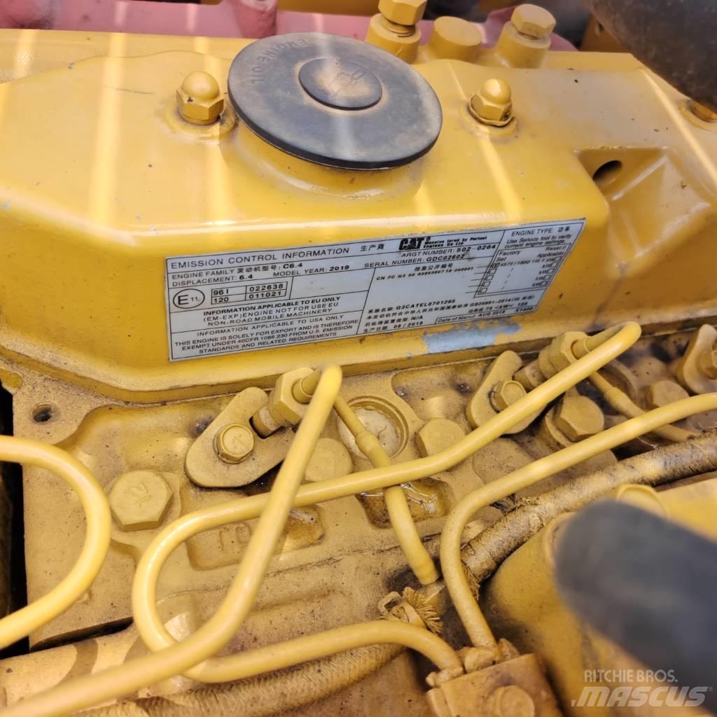 CAT 320CL Lánctalpas kotrók