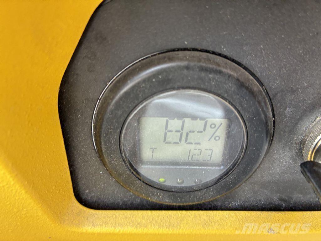 Hyster P 1.8AC Alacsony emelőkocsi
