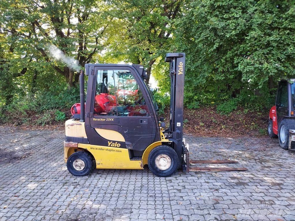Yale GLP 25VX Gázüzemű targoncák