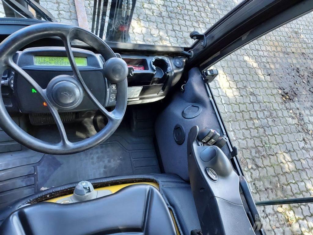 Yale GLP 25VX Gázüzemű targoncák
