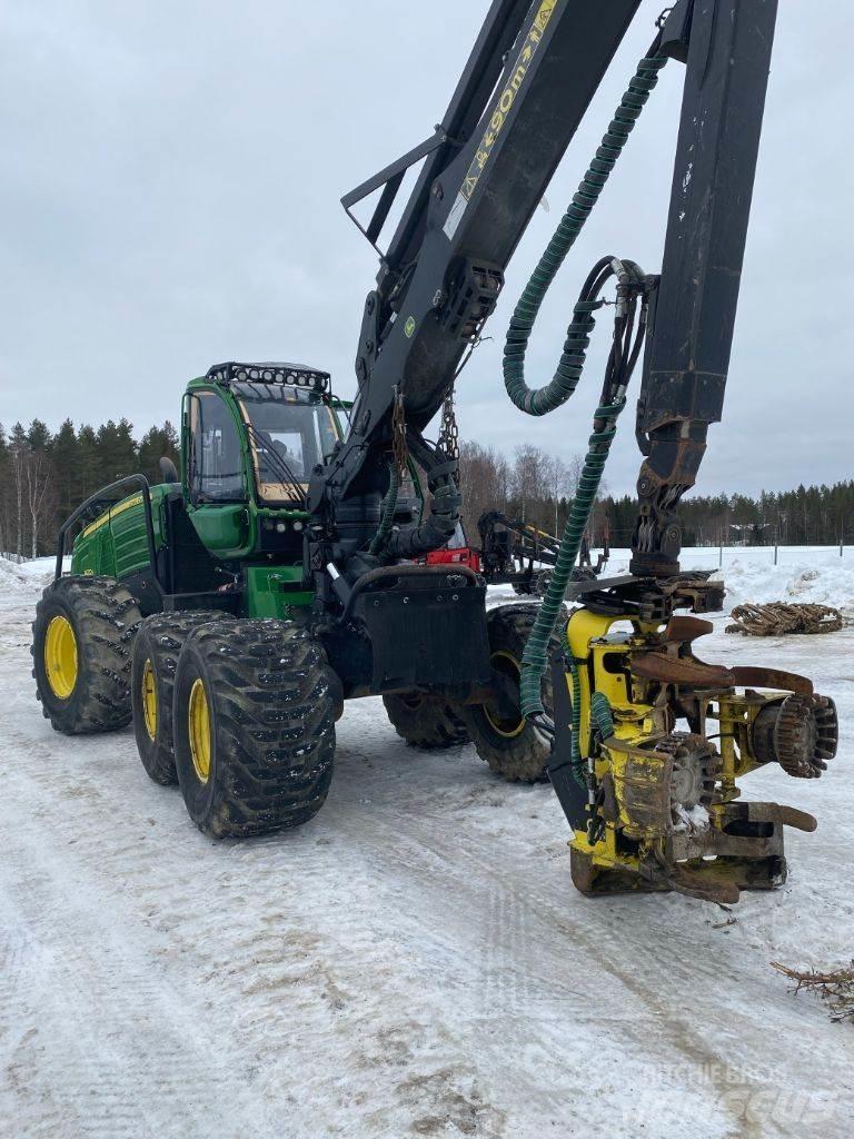 John Deere 1470G Betakarítók