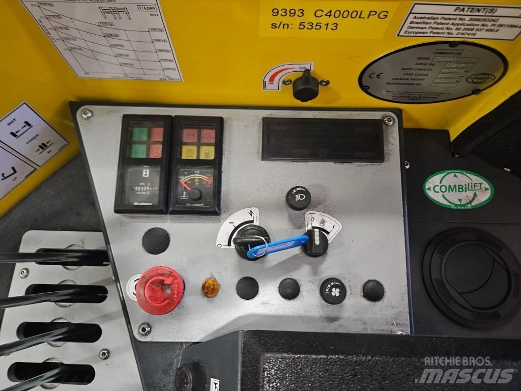 Combilift C 4000LPG Tolóoszlopos négyutas targonca