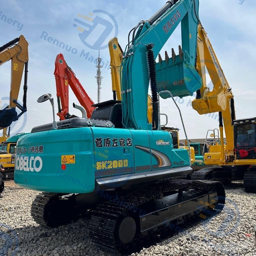 Kobelco SK 200 Lánctalpas kotrók