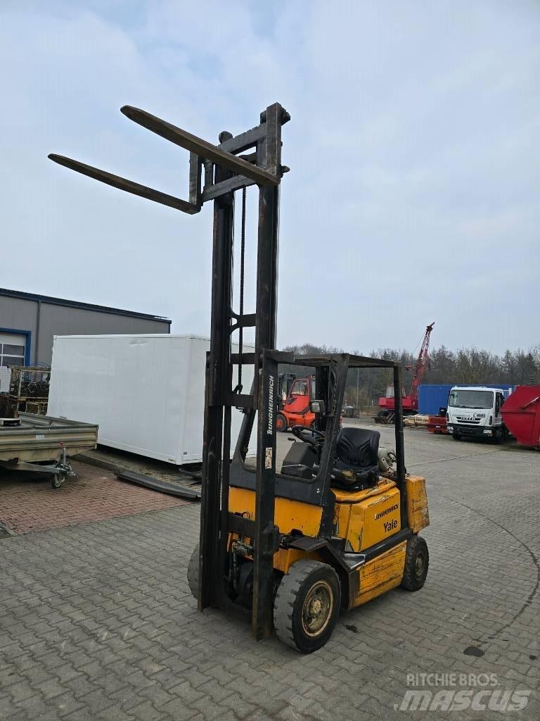 Jungheinrich TFG 25 Gázüzemű targoncák