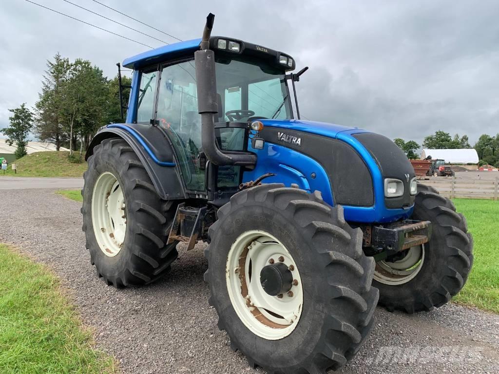 Valtra N141 Tractor Erdészeti traktorok