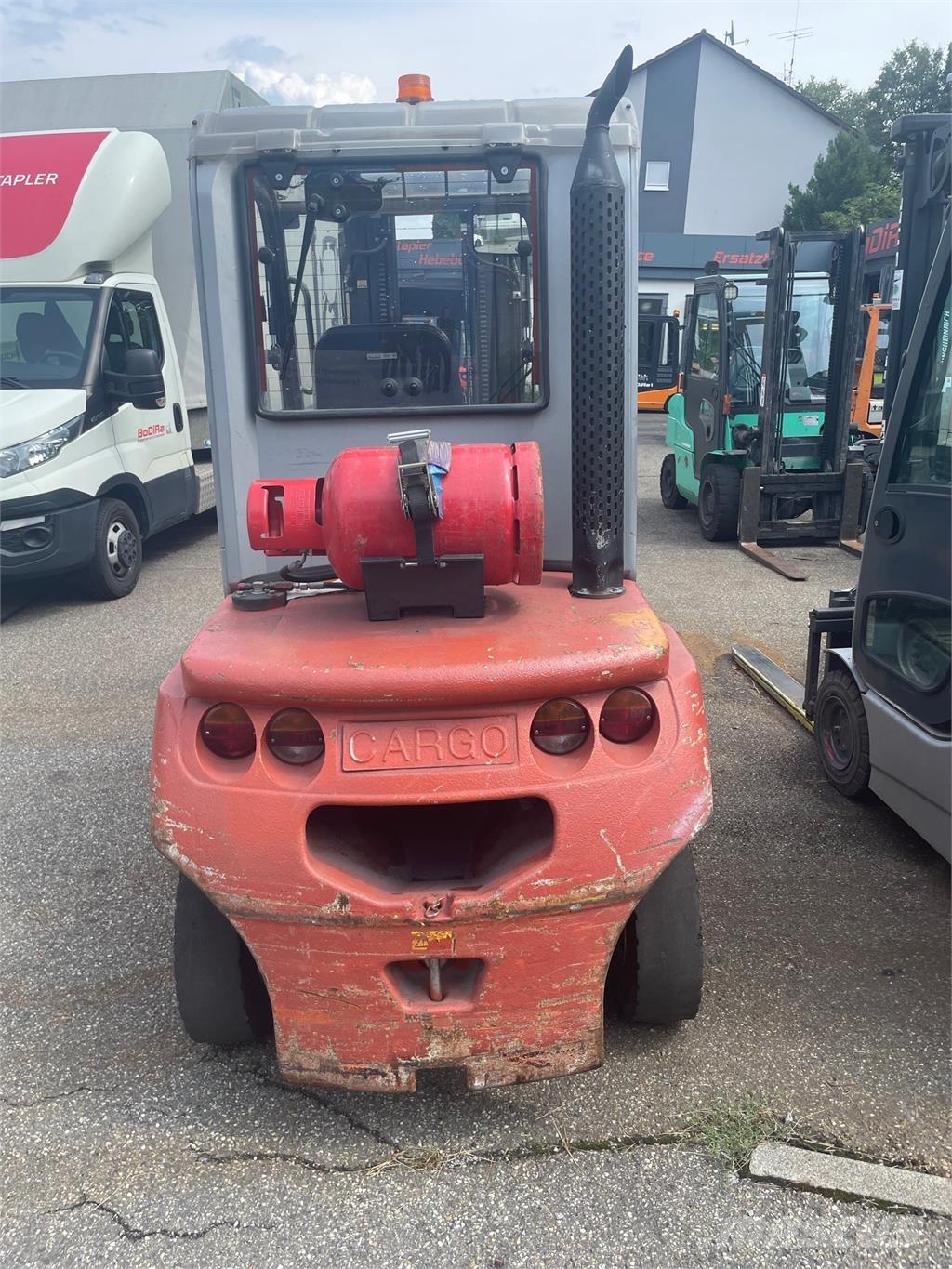 BT C4G300 Gázüzemű targoncák