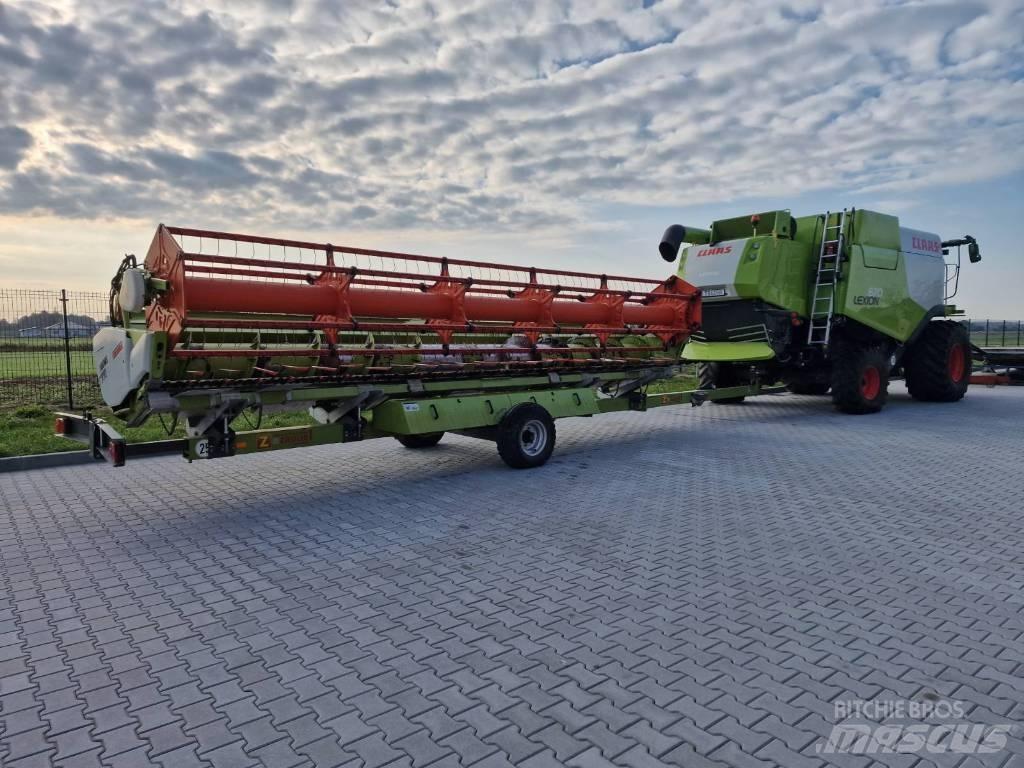 CLAAS Lexion 670 Kombájnok