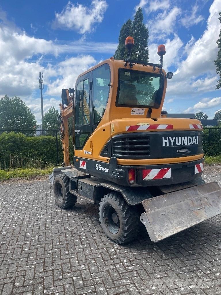 Hyundai 55w9a Gumikerekes kotrók