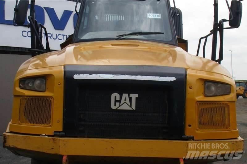 CAT 730C2 Csuklósdömperek