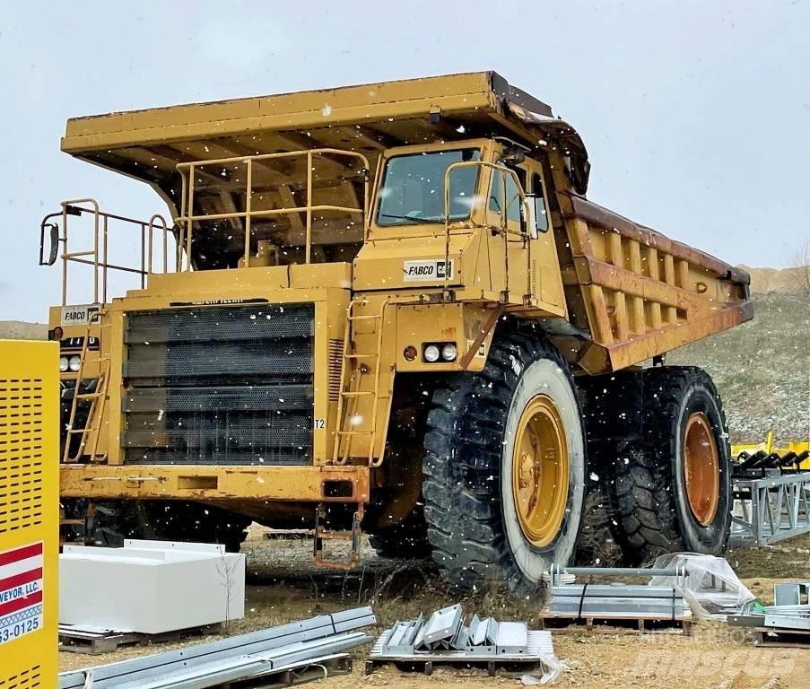 CAT 777 B Mezei dömperek