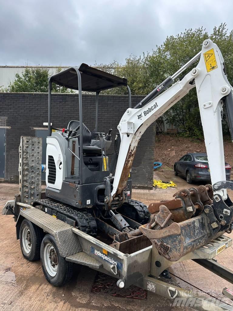 Bobcat E17z Mini kotrók < 7t