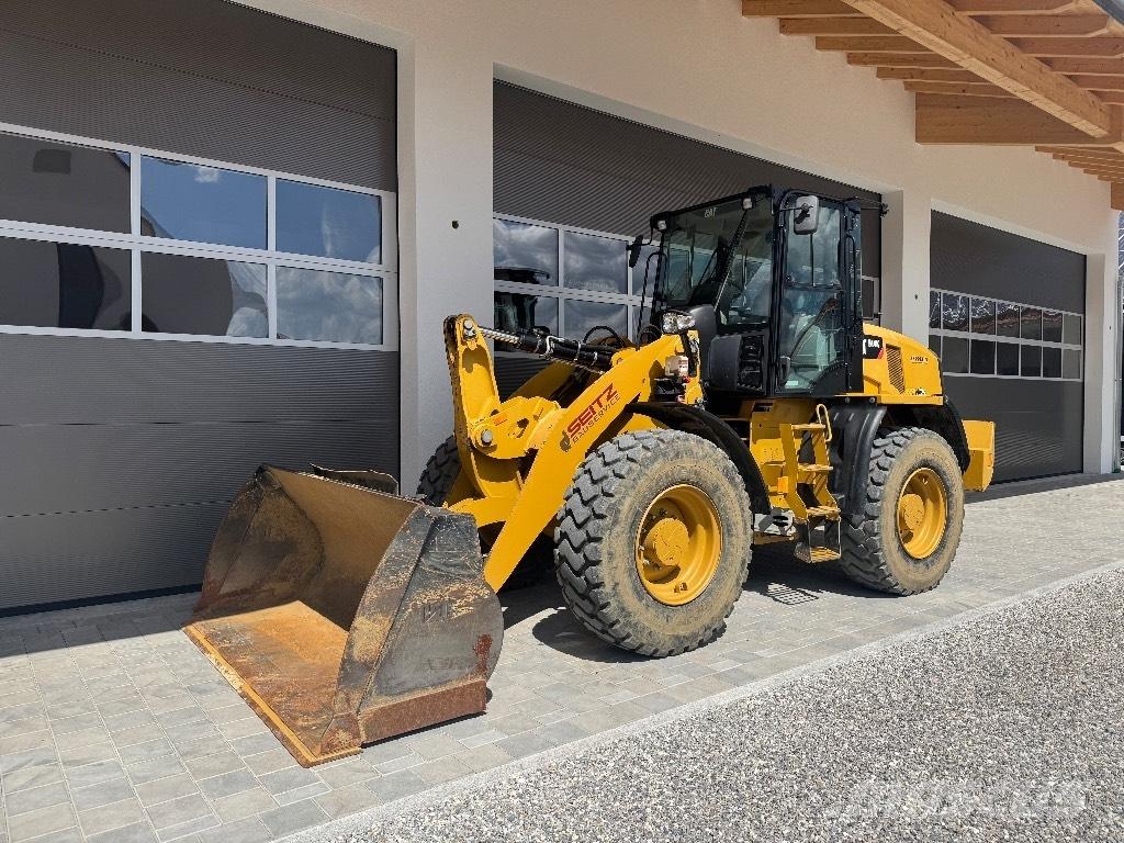 CAT 914 K Gumikerekes homlokrakodók