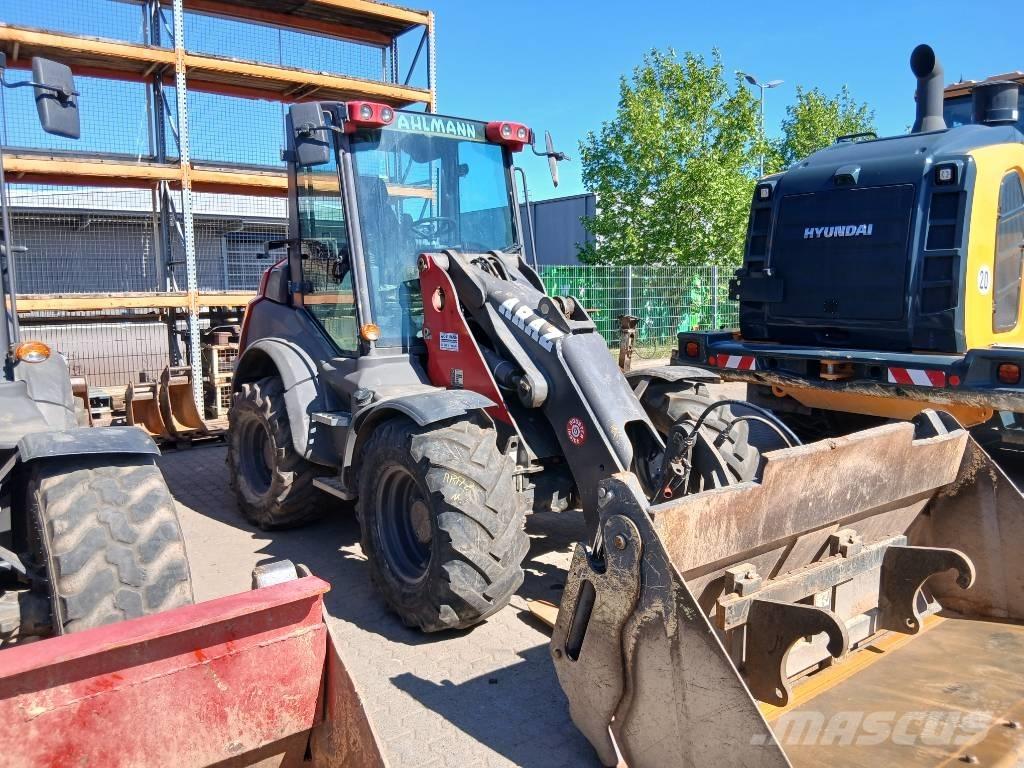Mecalac AF 1200 Gumikerekes homlokrakodók