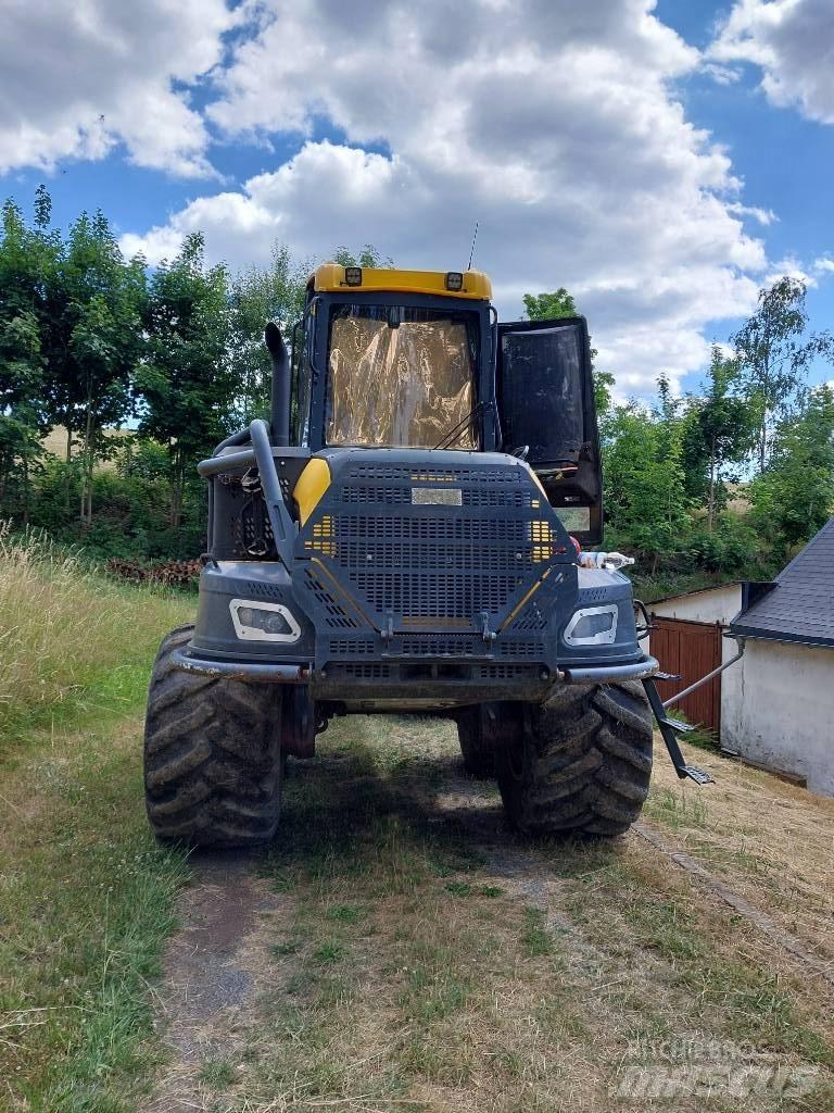 Ponsse Bear 8W Betakarítók
