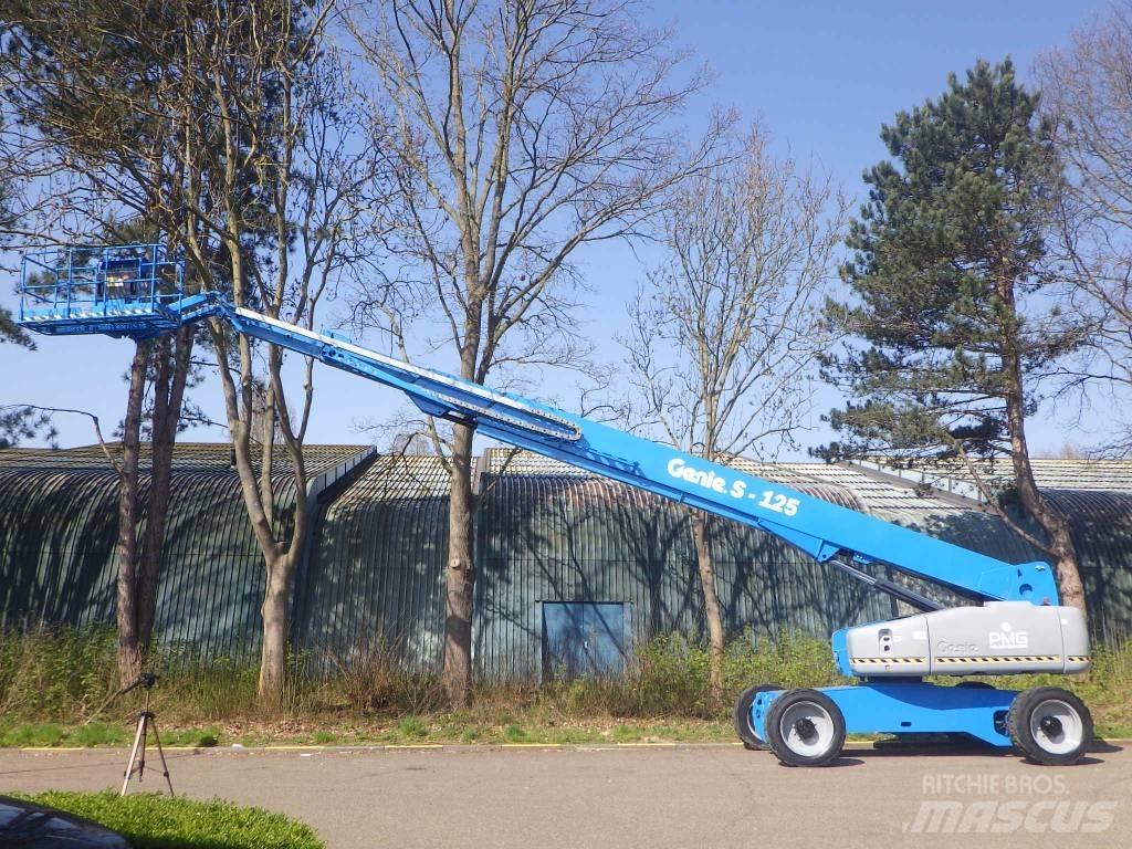 Genie S125 Teleszkópos emelők