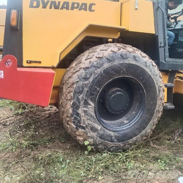 Dynapac CA 25 D Egydobos hengerek