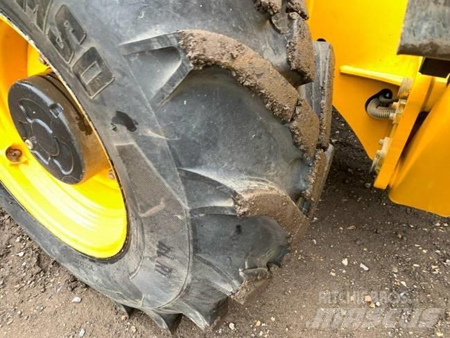 JCB 535-125 Teleszkópos rakodók