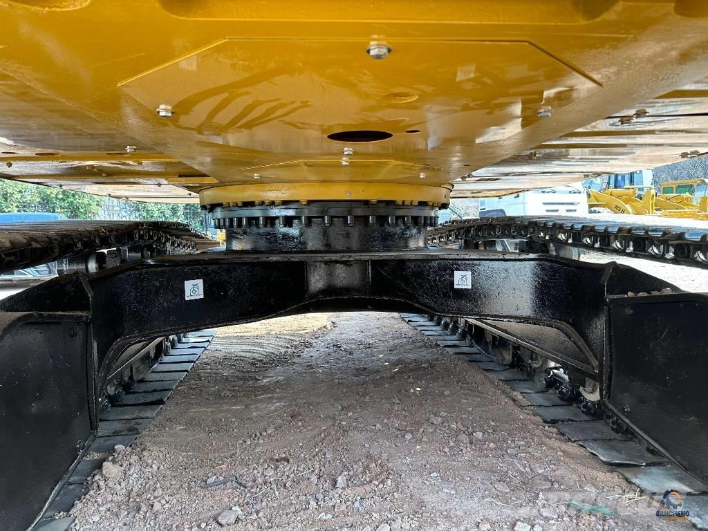 CAT 320 D L Lánctalpas kotrók