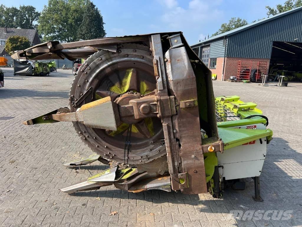CLAAS RU 450 Önjáró szecskázók