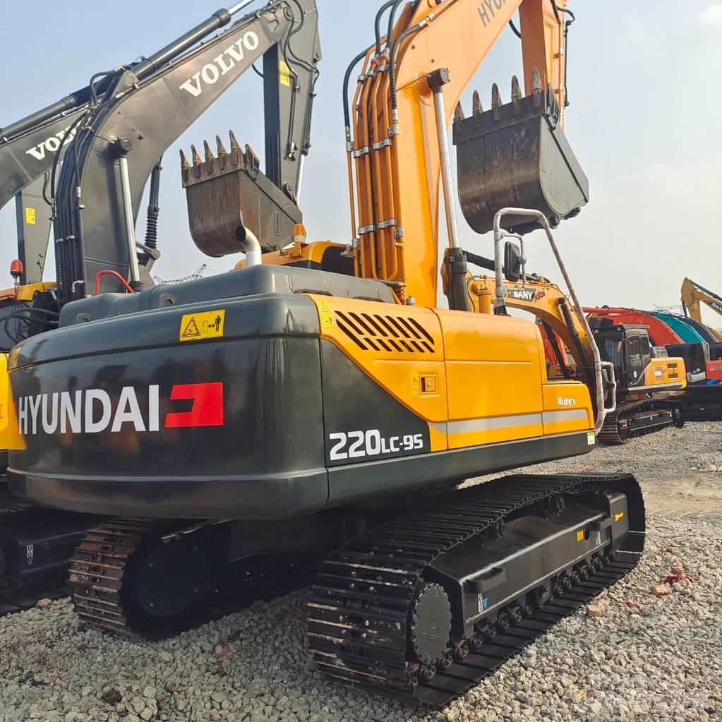 Hyundai R220LC-9S Lánctalpas kotrók