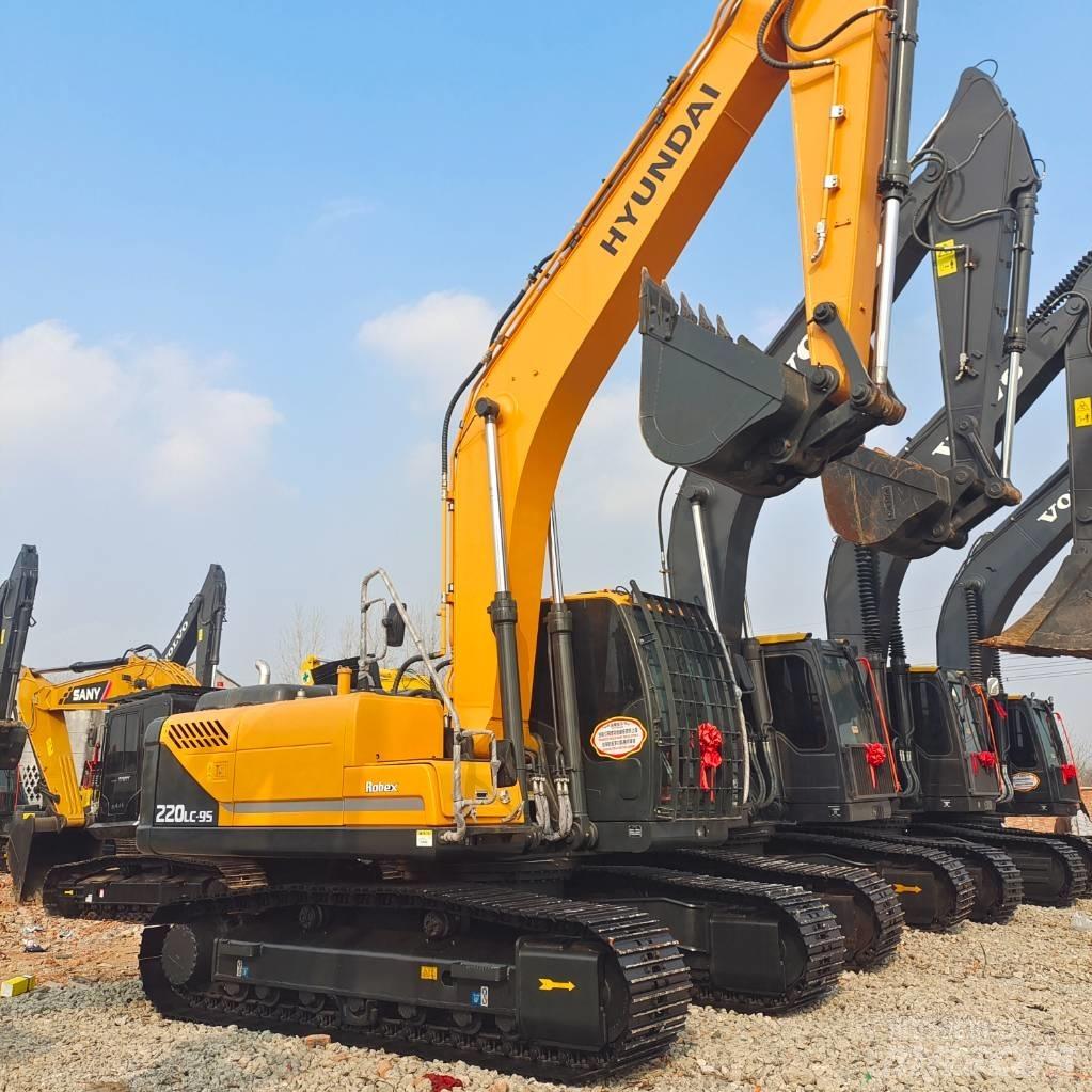 Hyundai R220LC-9S Lánctalpas kotrók