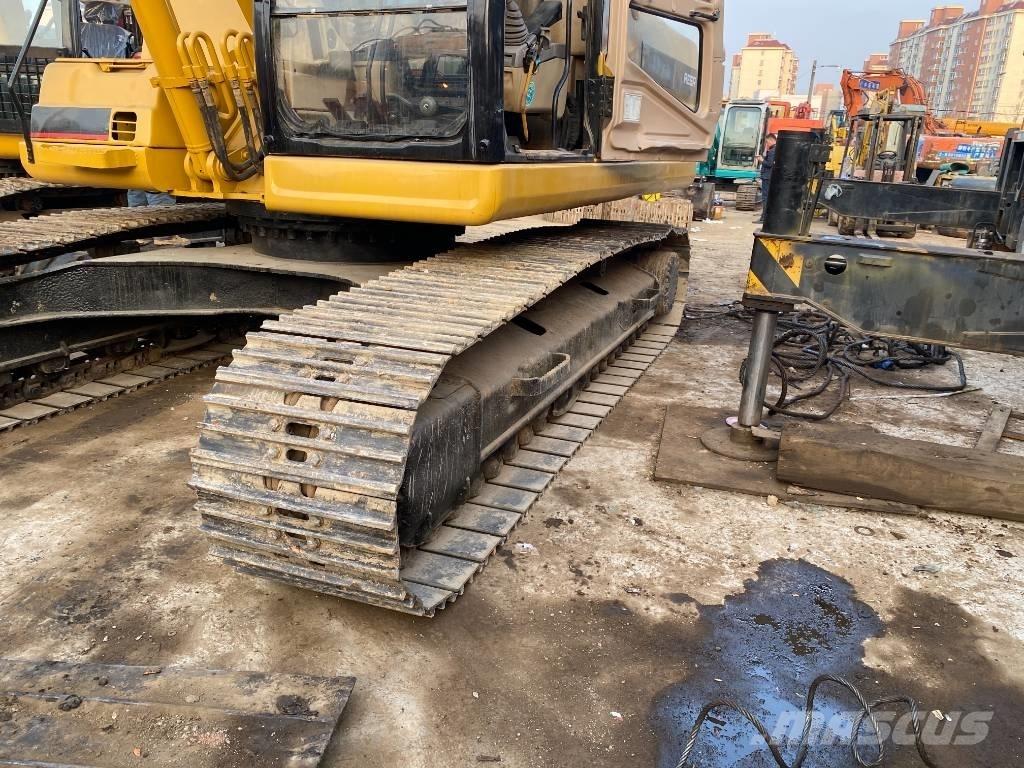 CAT 325 B L Lánctalpas kotrók
