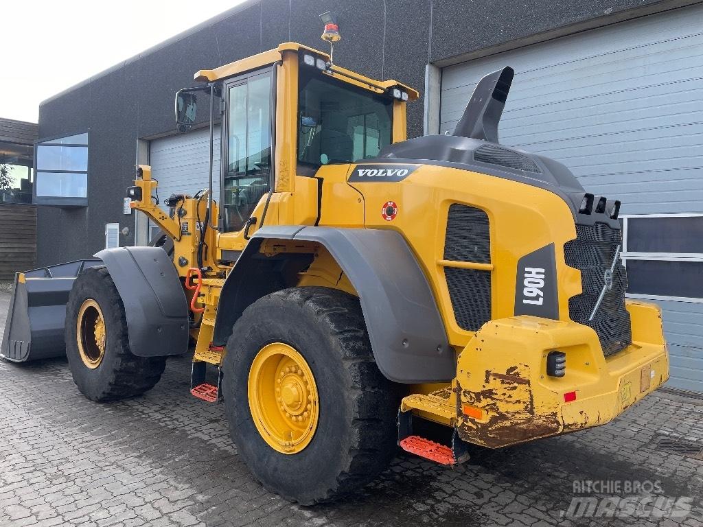 Volvo L90H Gumikerekes homlokrakodók