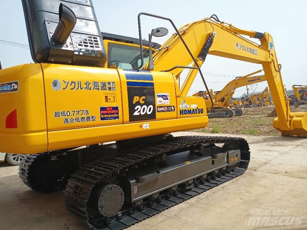 Komatsu PC 200 Lánctalpas kotrók
