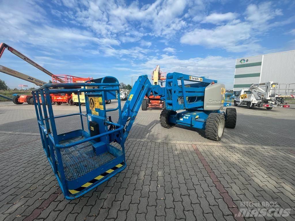 Genie Z 45/25 J RT Karos emelők