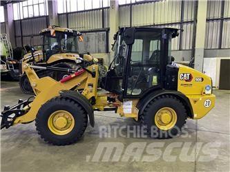 CAT 906 Gumikerekes homlokrakodók