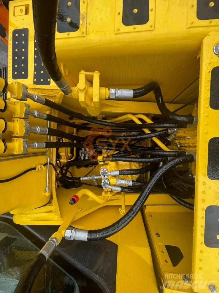 Komatsu PC 200 Lánctalpas kotrók