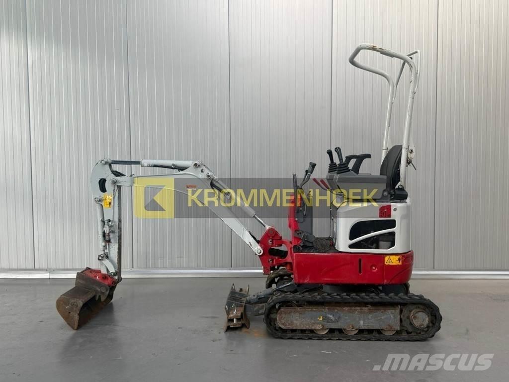 Takeuchi TB 210 R Mini kotrók < 7t