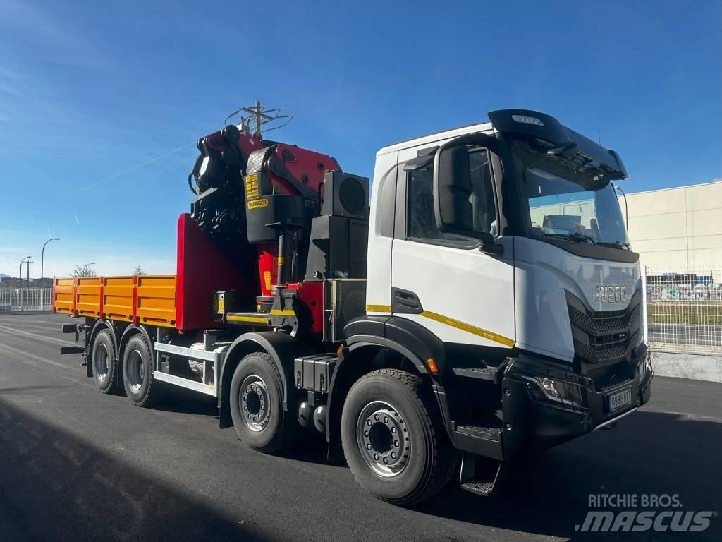 Iveco T-WAY 450 Darus teherautók