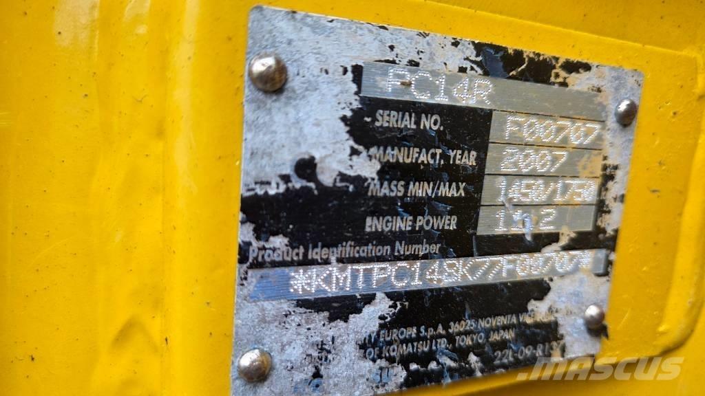Komatsu PC 14 R Mini kotrók < 7t