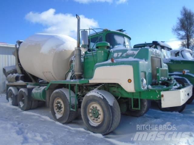 Mack 600 Egyéb