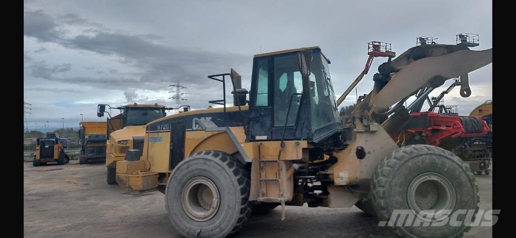 CAT 972 G Gumikerekes homlokrakodók