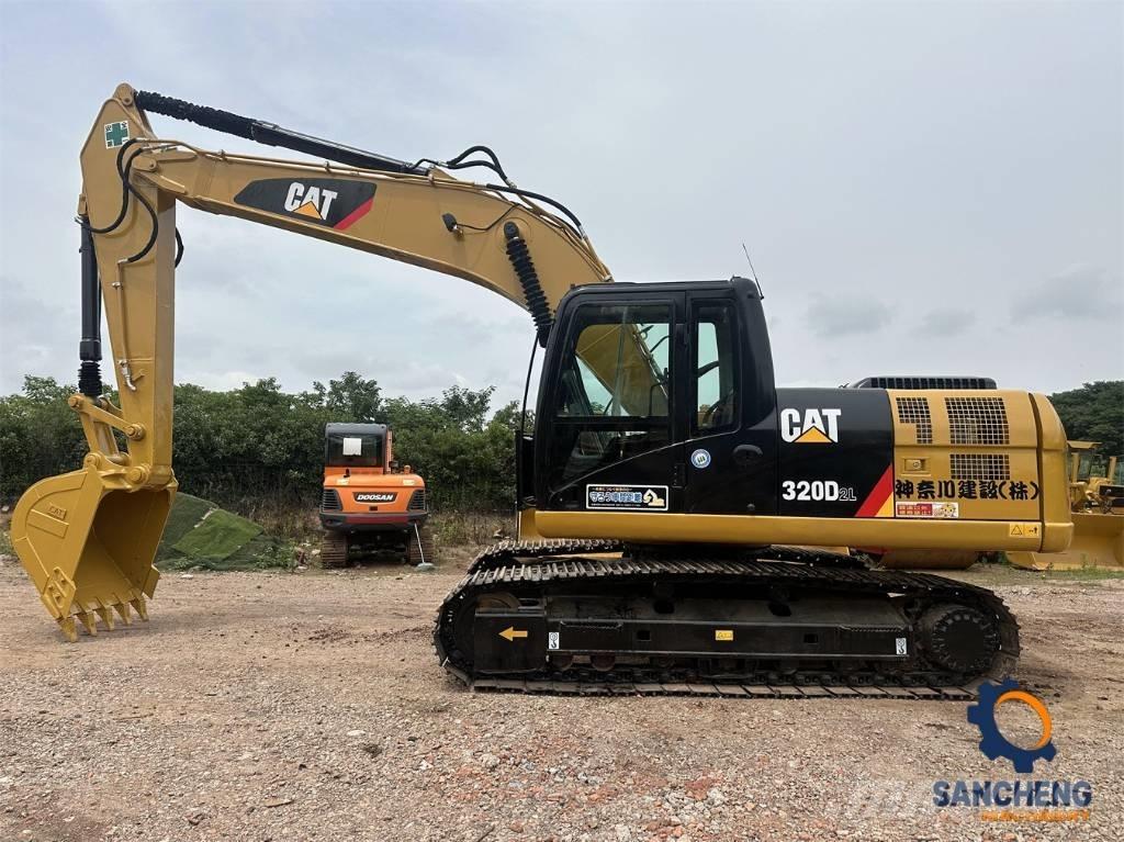 CAT 320 D Lánctalpas kotrók