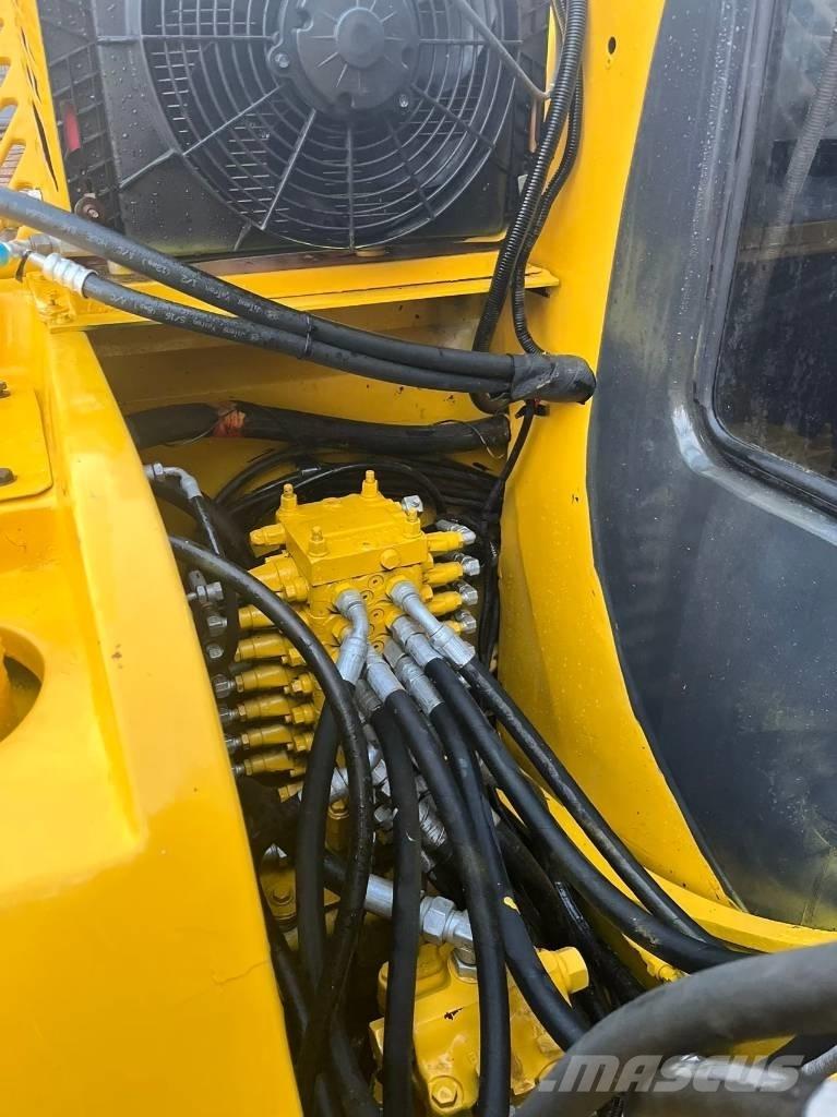 Komatsu PC 60-7 Lánctalpas kotrók