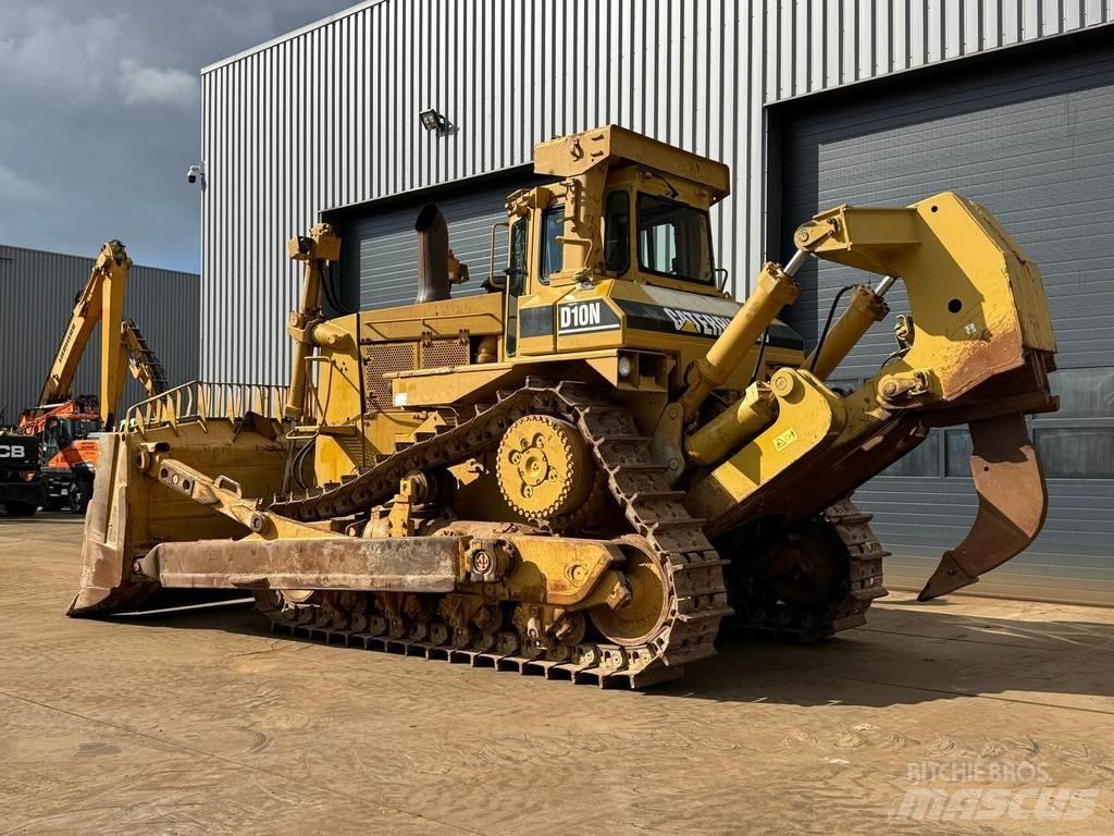 CAT D10N lánctalpas dózerek
