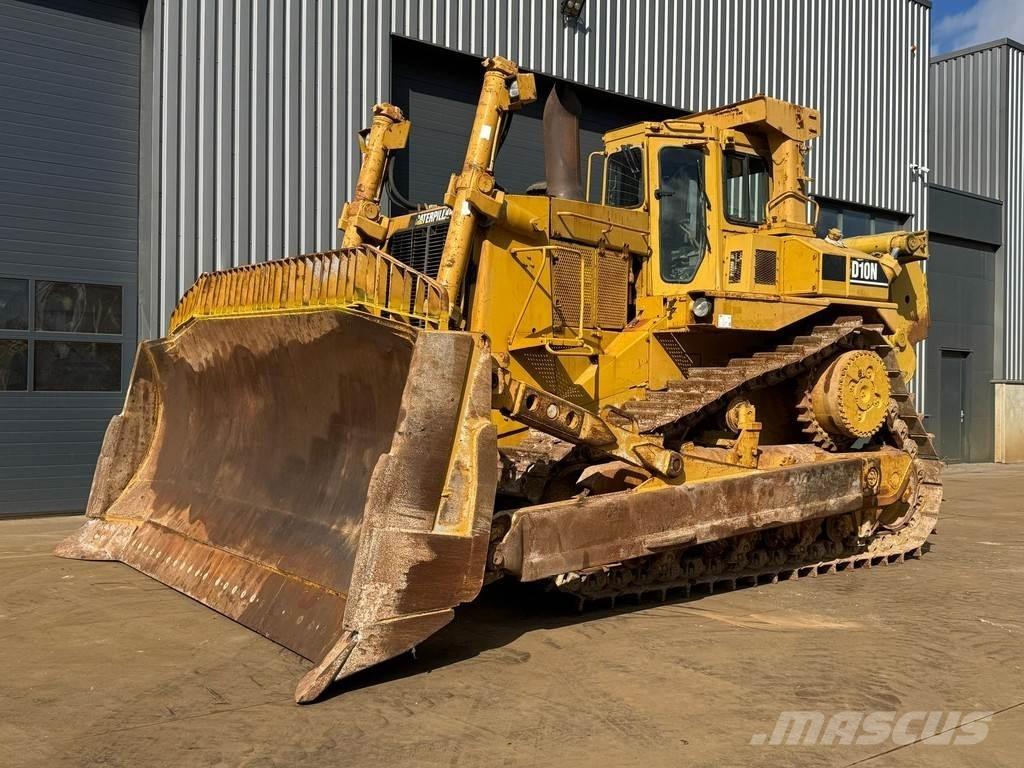 CAT D10N lánctalpas dózerek