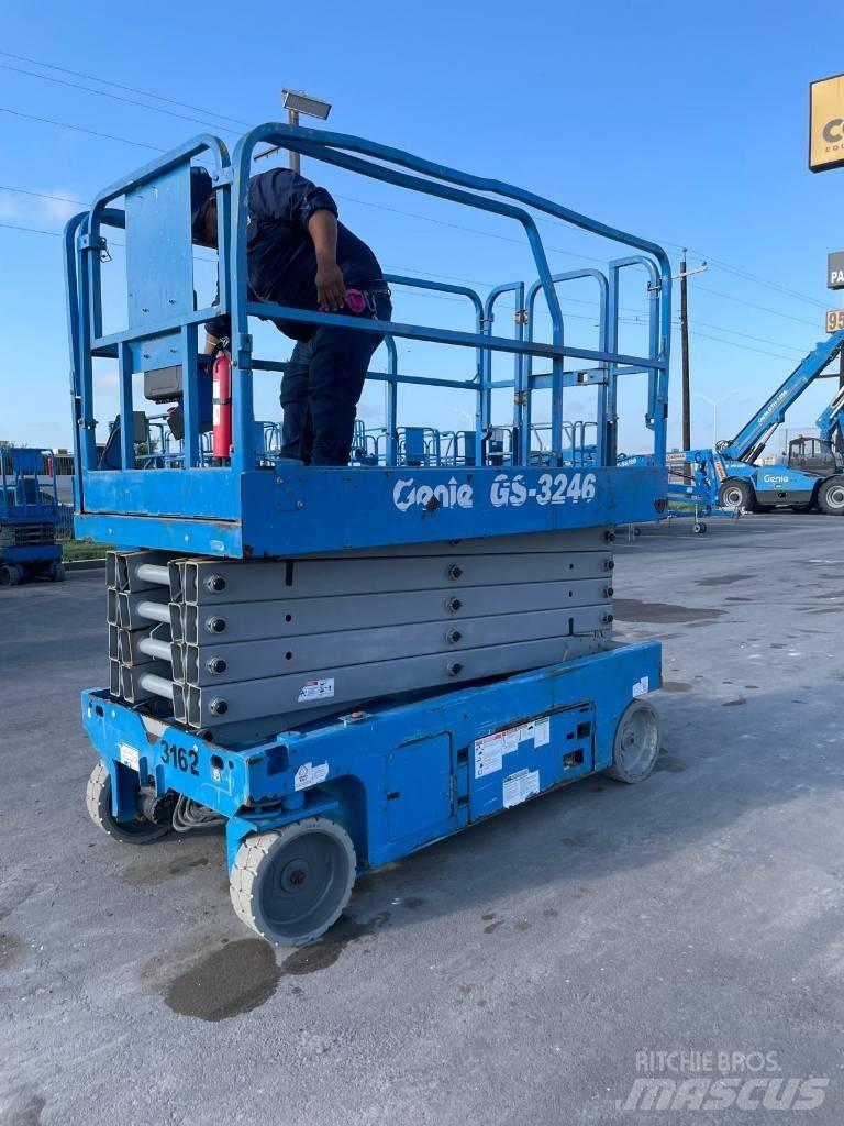 Genie GS 3246 Ollós emelők