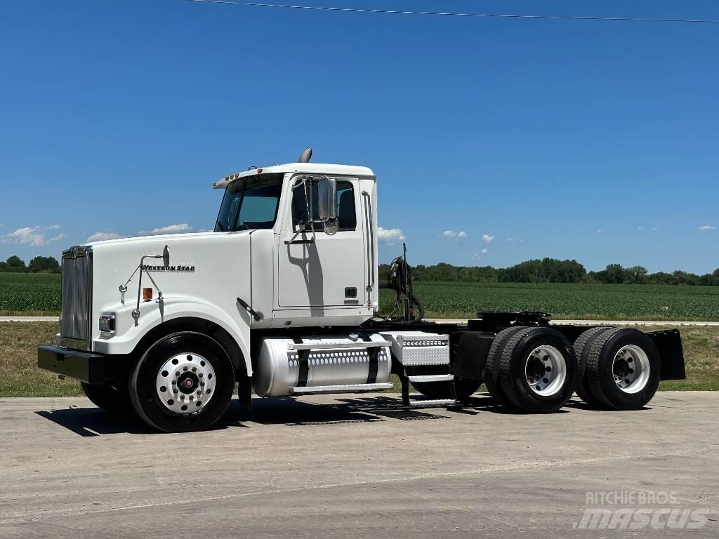 Western Star 4900 Nyergesvontatók