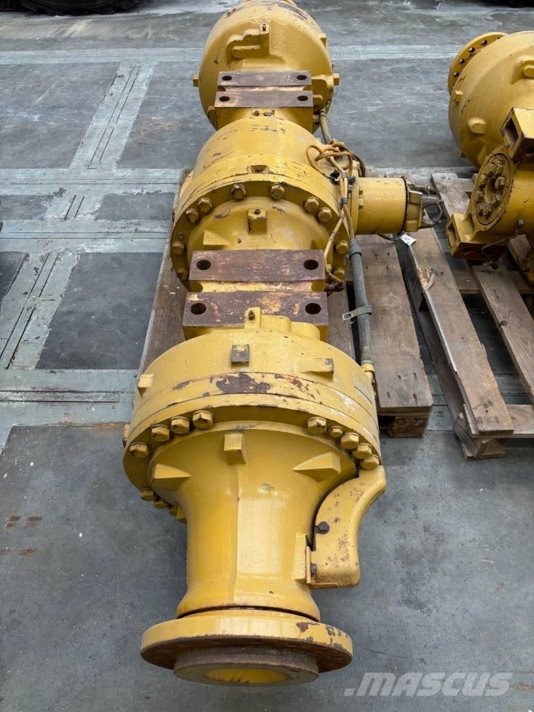 CAT 938 M Gumikerekes homlokrakodók