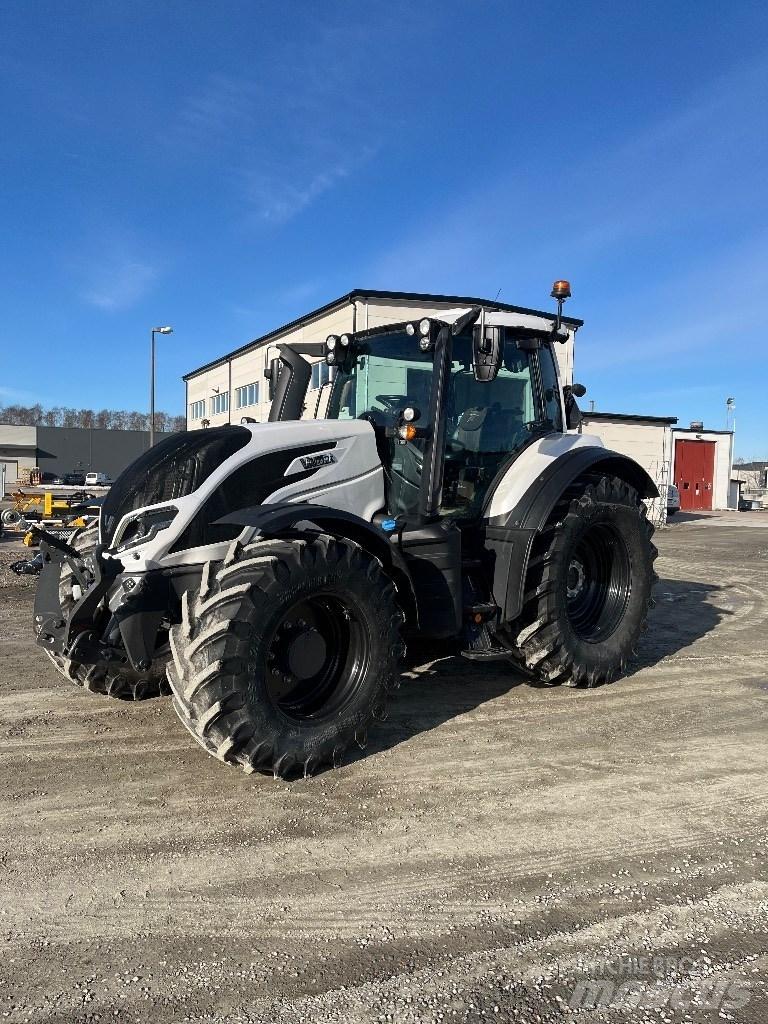 Valtra T 175 Direct Traktorok