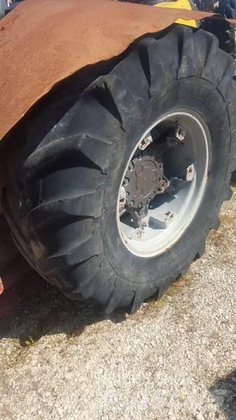  Pneus 16.9R24 Gumiabroncsok, kerekek és felnik