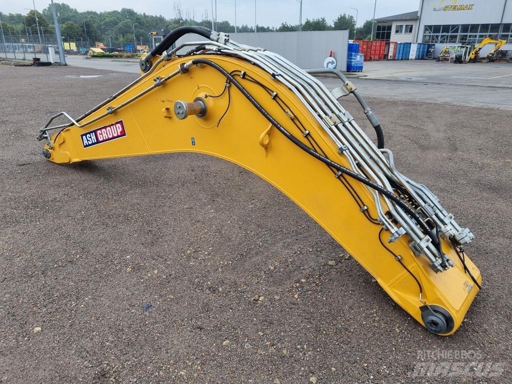 Liebherr R 906 ARM Gémek és dipperek