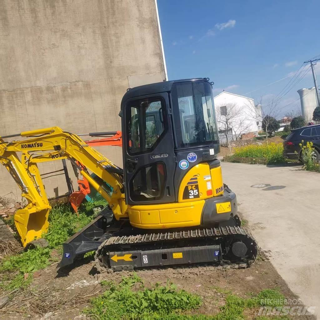 Komatsu PC 35 Lánctalpas kotrók