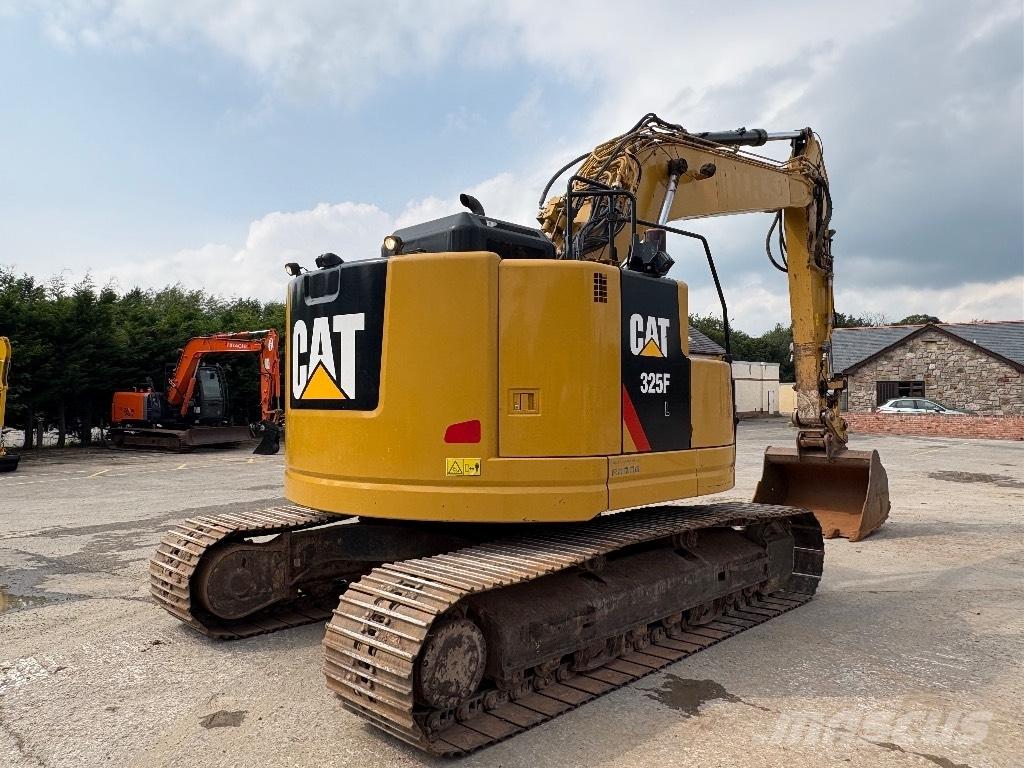 CAT 325 FL CR Lánctalpas kotrók