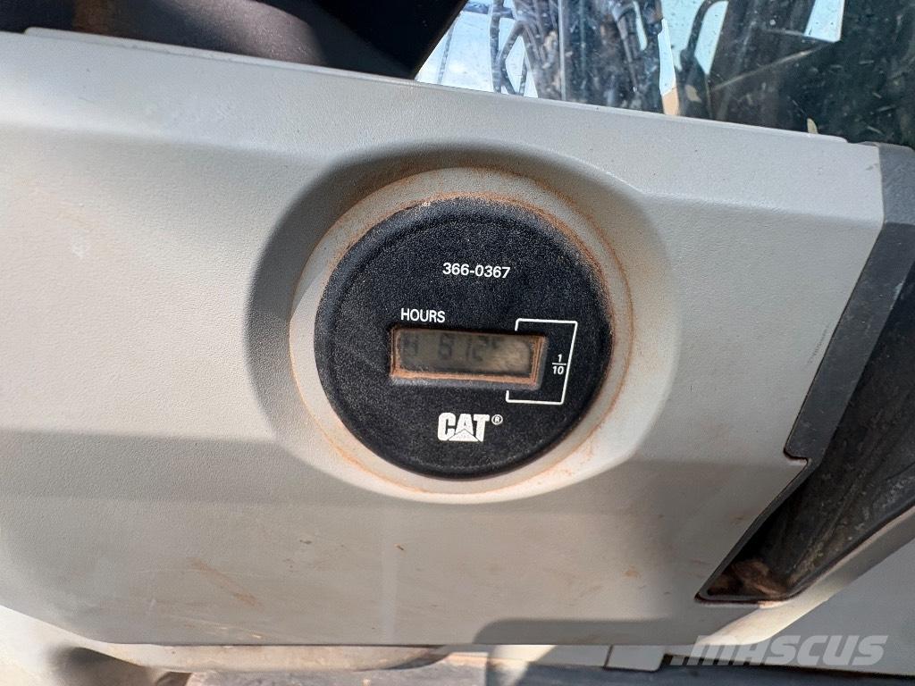 CAT 325 FL CR Lánctalpas kotrók